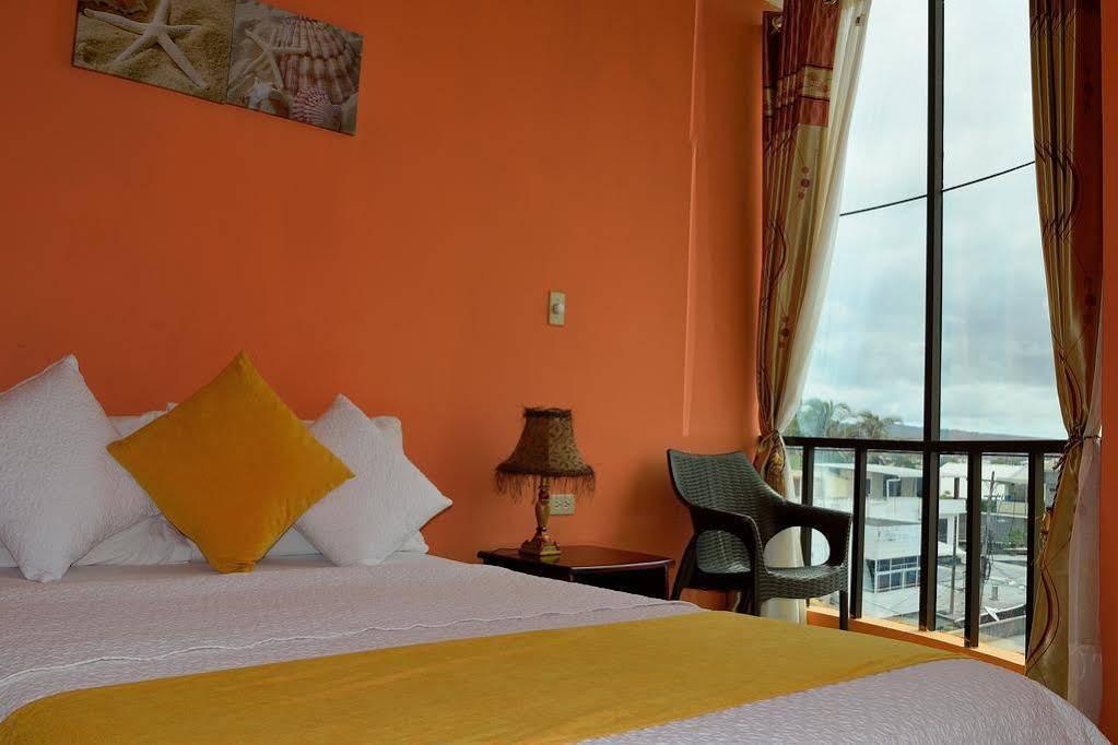 Hostal Carliza Пуерто Айора Екстериор снимка