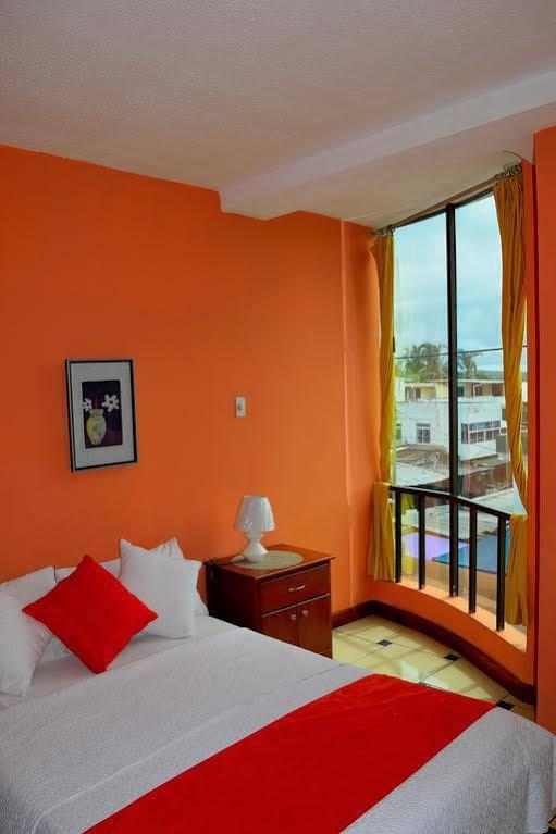 Hostal Carliza Пуерто Айора Екстериор снимка