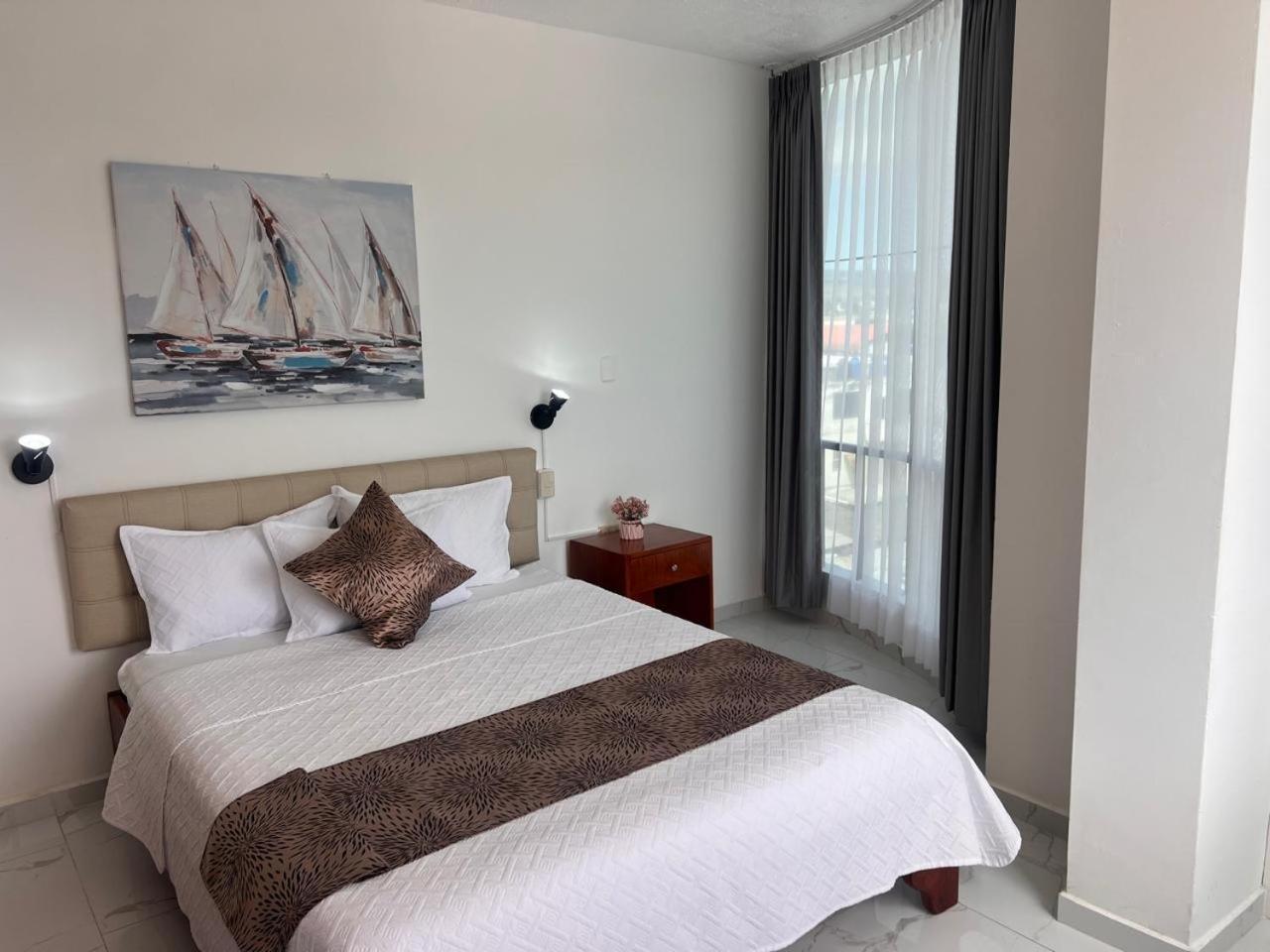 Hostal Carliza Пуерто Айора Екстериор снимка