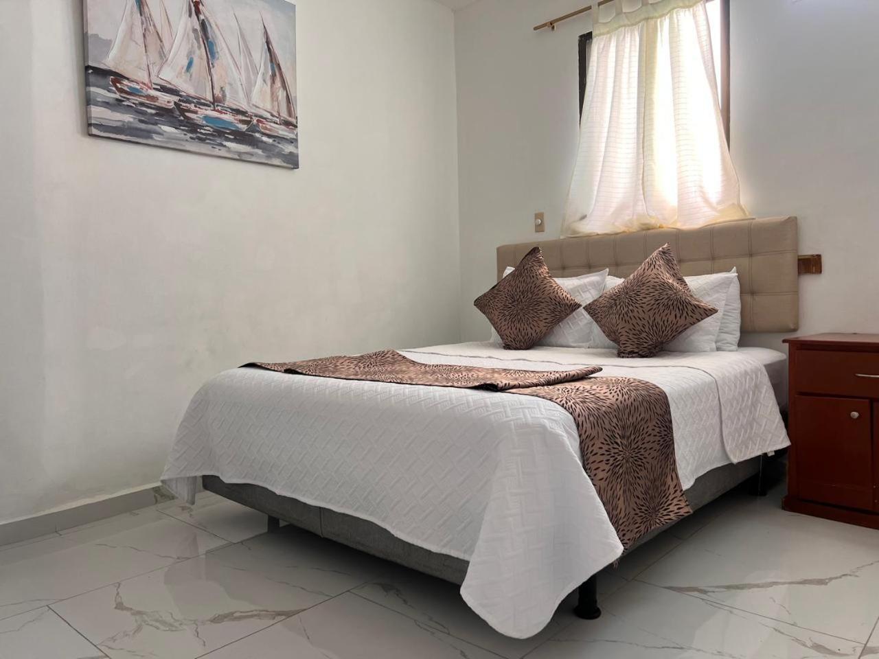 Hostal Carliza Пуерто Айора Екстериор снимка