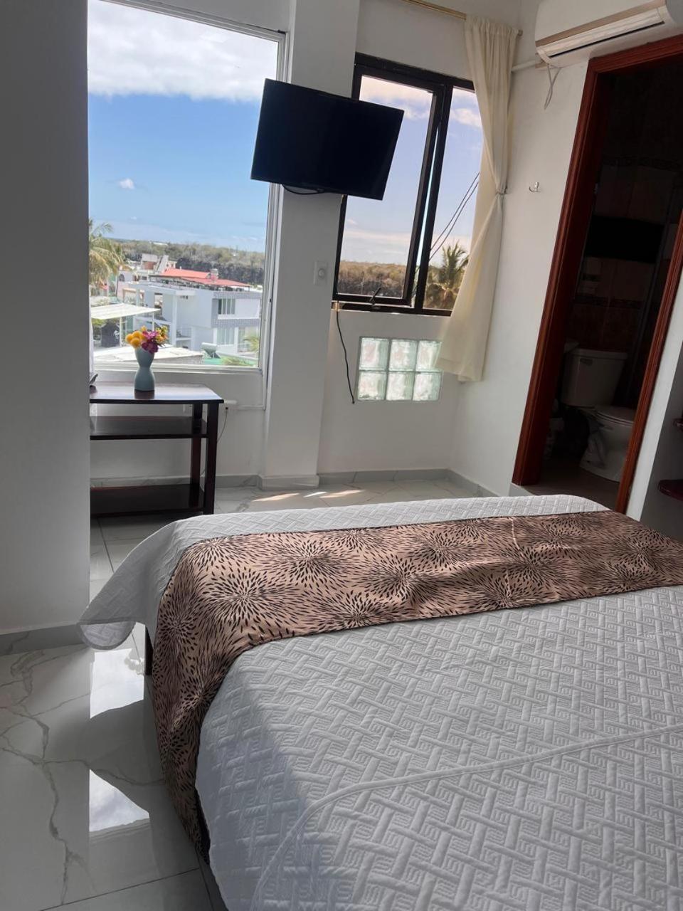 Hostal Carliza Пуерто Айора Екстериор снимка